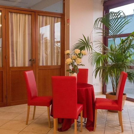 Hotel Spiaggia Villa Paola Bellaria-Igea Marina Luaran gambar
